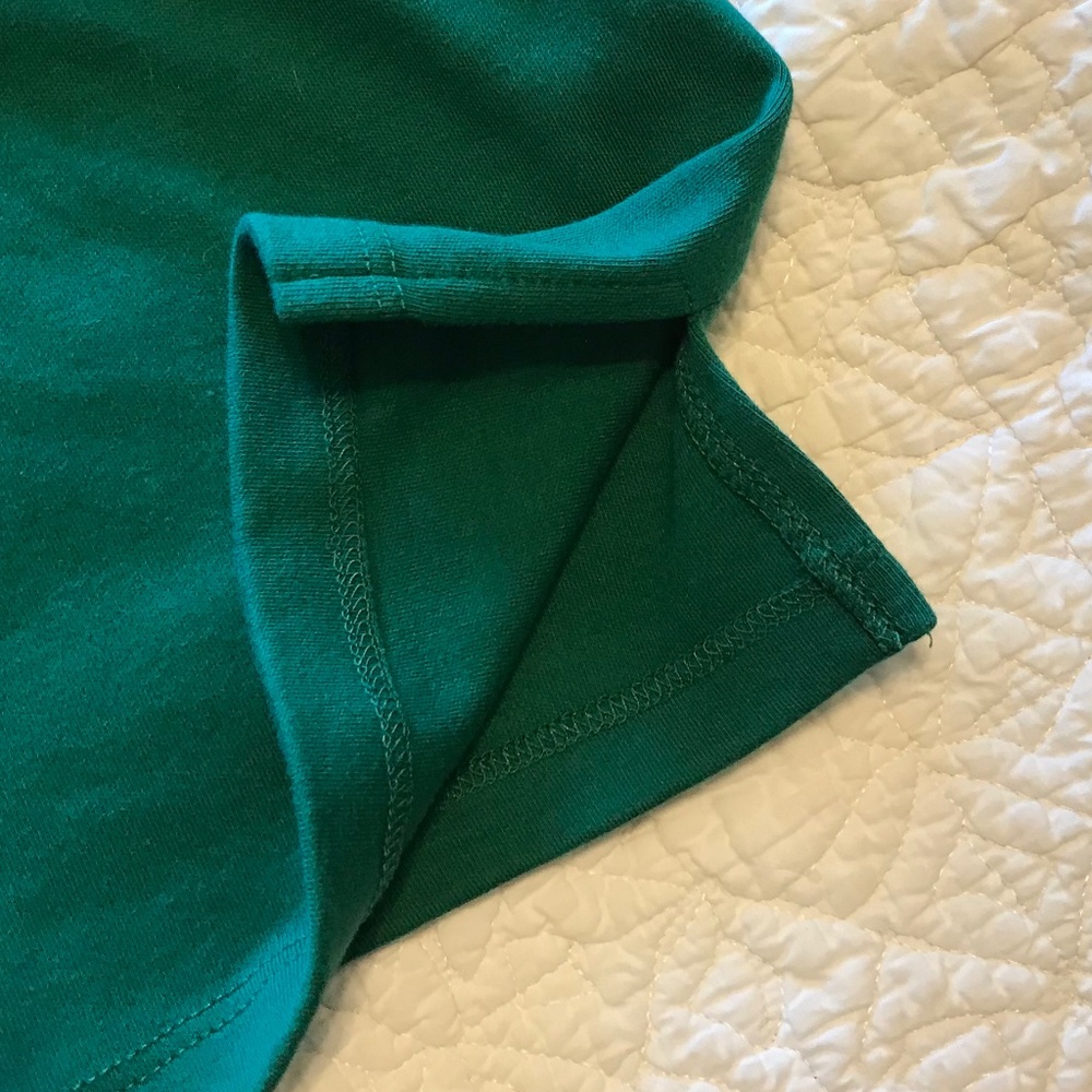 QF green short sleeve top with embroidered “Gobble til you Wobble” (XL) - Picture 12 of 14